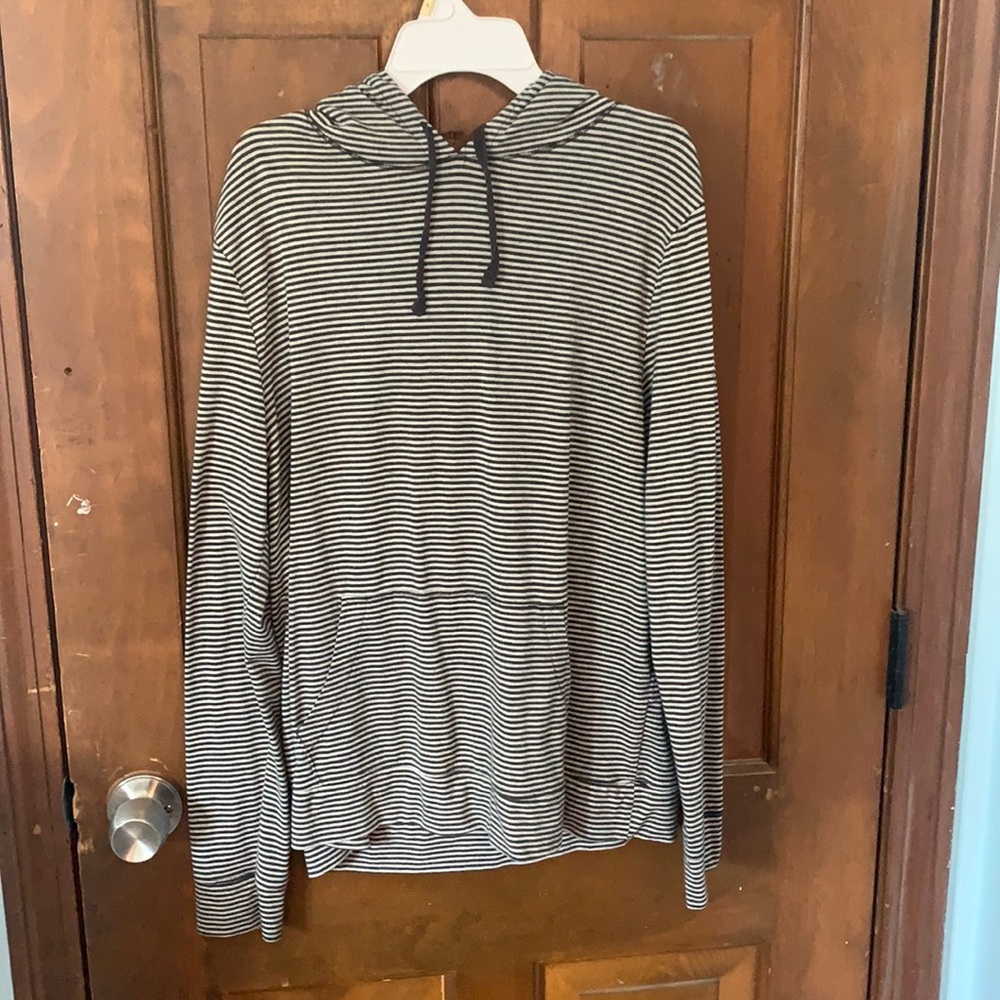 striped hoodie